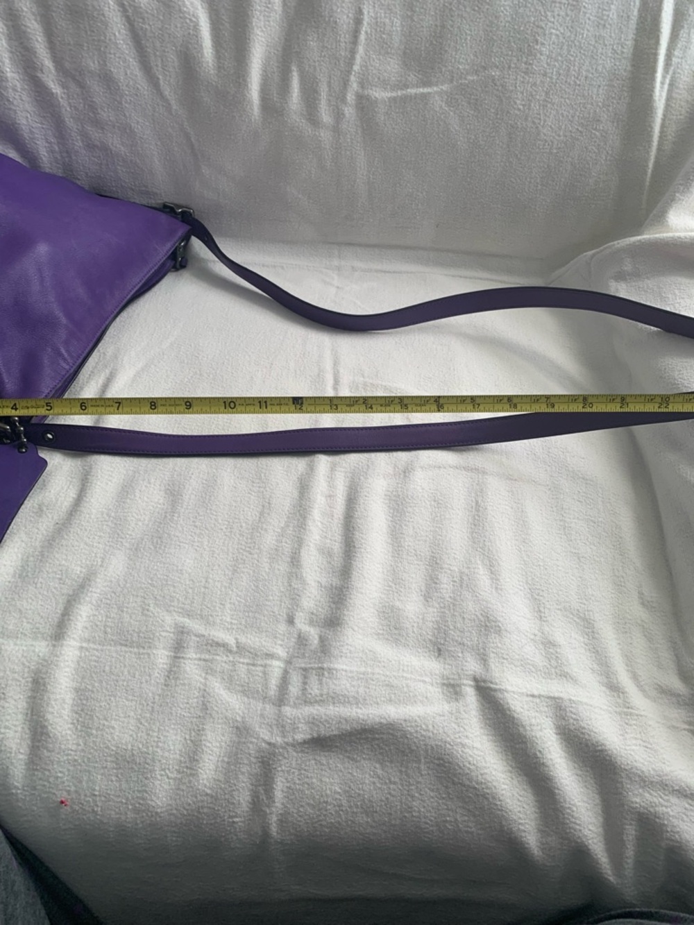 Vintage 2014 Coach Bleaker Sport Mini Duffle Purple Cross Body Bag - Picture 10 of 16